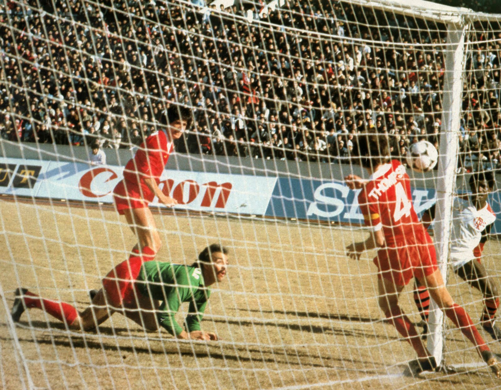 Flamengo 3x0 Liverpool 1981