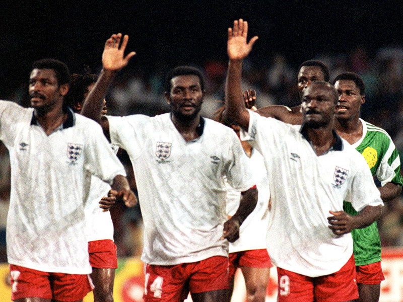 England-Cameroon-World-Cup-1990_2383378