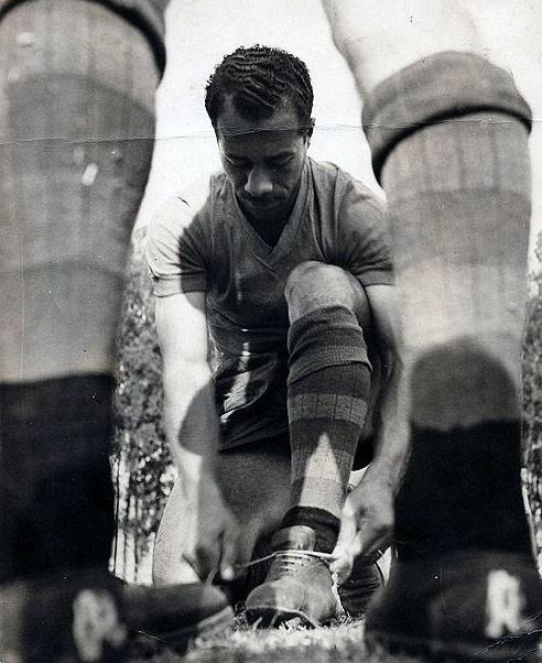 Nena, brilhante zagueiro da Lusa nos anos 50.