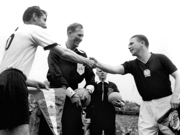 Alemanha 3x2 Hungria 1954