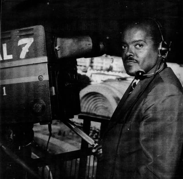 Na TV e no rádio, Leônidas também deu show com brilhantes comentários. Foto: Michael Laurence.