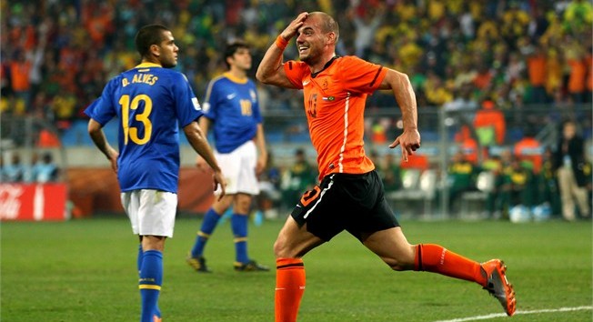 Se em 1998 o carequinha da vez era Ronaldo, em 2010 foi a vez de Sneijder.