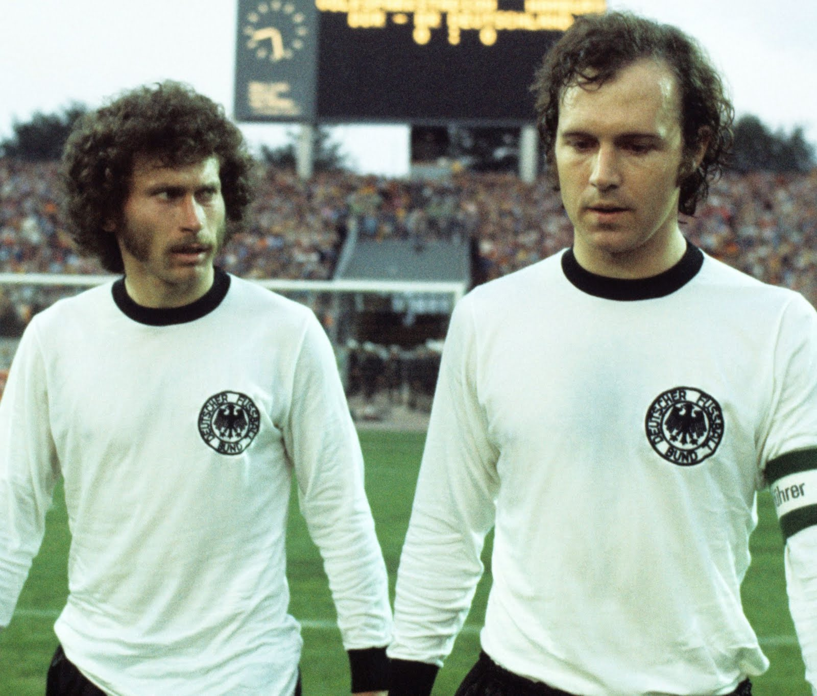 Breitner e Beckenbauer, grandes nomes da Alemanha de 1974.