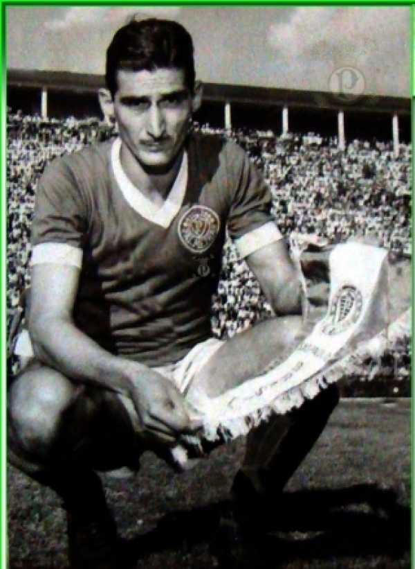 big_julio-botelho-julinho-palestrinos-manchete-esportiva-1958-03