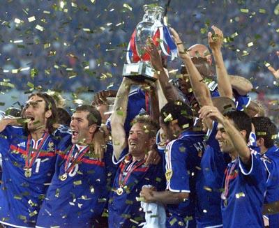 Seleção francesa campeã a da Copa do Mundo de 1998