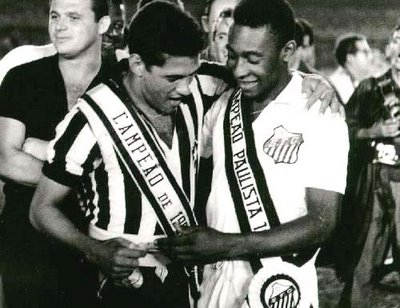 pele e garrincha no pedra enxuta 0