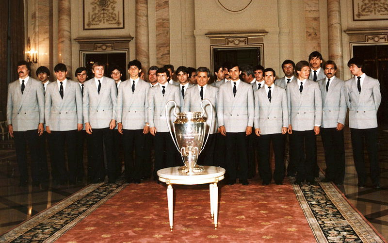 Time sem nome: campeão europeu em 86, Steaua tem crise de identidade