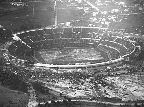 1930 EstadioCentenarioByN(500)