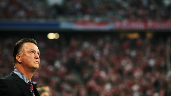 Louis van Gaal, técnico do Bayern que por pouco não faturou o Treble em 2009-2010.