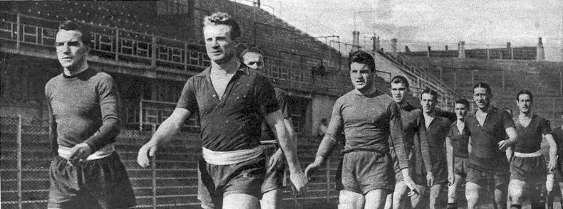 O capitão Mazzola à frente de seu Grande Torino.