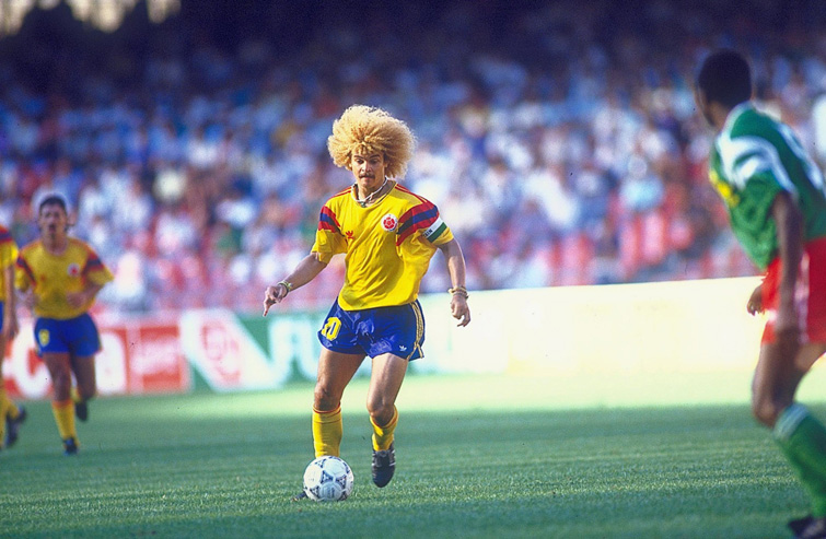 Carlos Valderrama: craque maiúsculo da Colômbia nos anos 90.