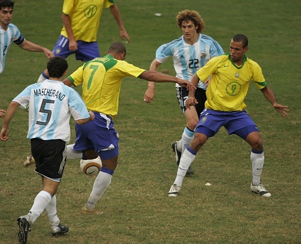 O gol de Adriano...