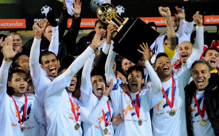 vitoria-que-rendeu-o-titulo-da-recopa-sul-americana-ao-santos