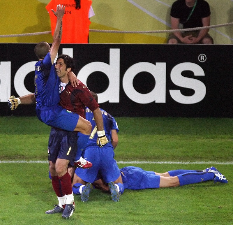 Italian goalkeeper Gianluigi Buffon and