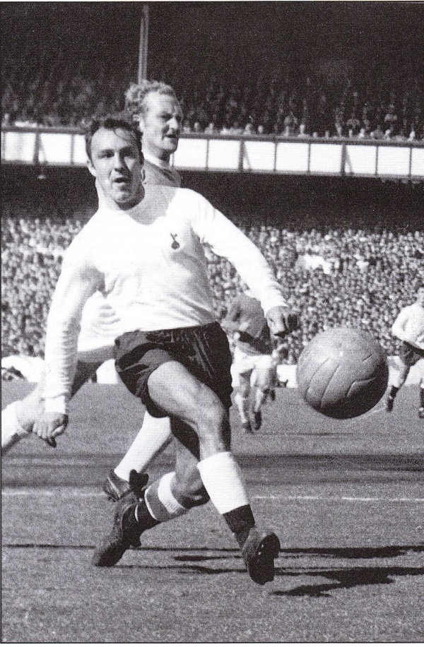 Greaves: o maior artilheiro da história do Tottenham.