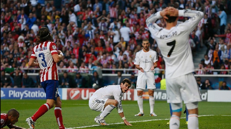 Bale perde uma chance: atacante desperdiçou três boas oportunidades durante o tempo regulamentar.