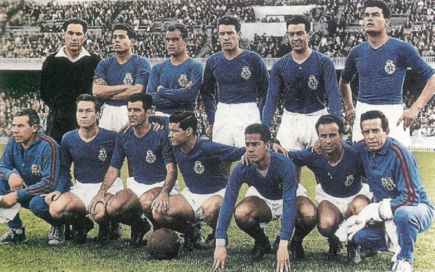 O Barcelona se vestiu de azul para disputar a Copa das Cidades com Feiras.