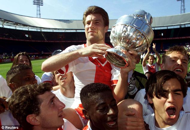 No Ajax, o craque teve seus últimos momentos de glórias.
