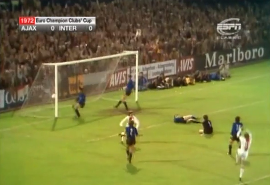 ... E o gol. Enfim, 1 a 0 para o Ajax!