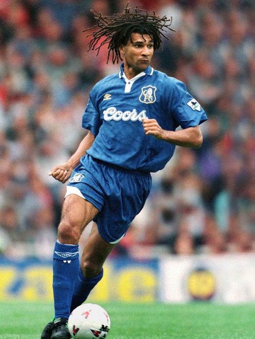 Ruud Gullit: craque encerrou a carreira no Chelsea com duas funções diferentes.