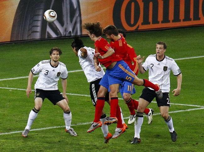 Carles-Puyol-Tete_full_diapos_large