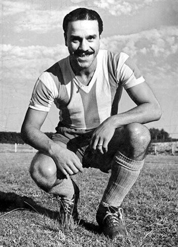 José Manuel Moreno, um dos maiores craques da história do futebol argentino.
