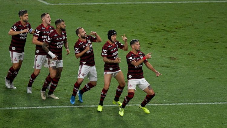 Em casa, Reinier é o 'dono da festa' na vitória do Flamengo sobre o Avaí -  Lance!