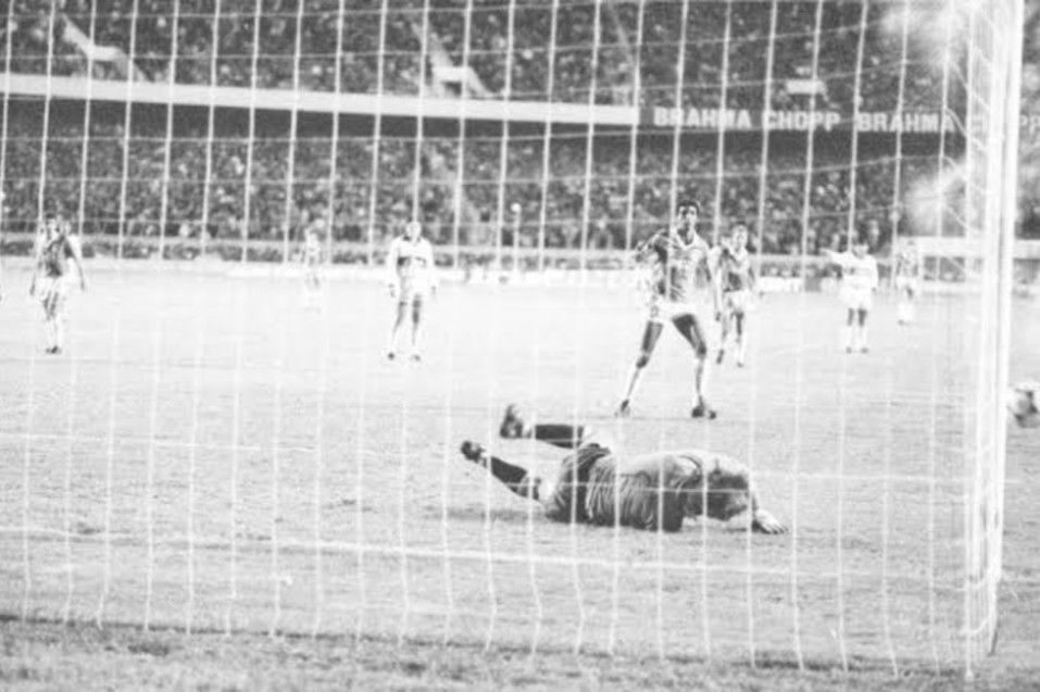 Esquadrão Imortal - Olimpia 1988-1991 - Imortais do Futebol